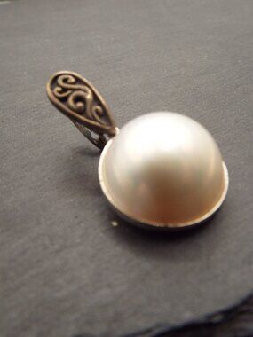 MASSIVE MOBE PEARL STERLING SILVER OPEN FILIGREE NECKLACE PENDANT ENHANCER 51